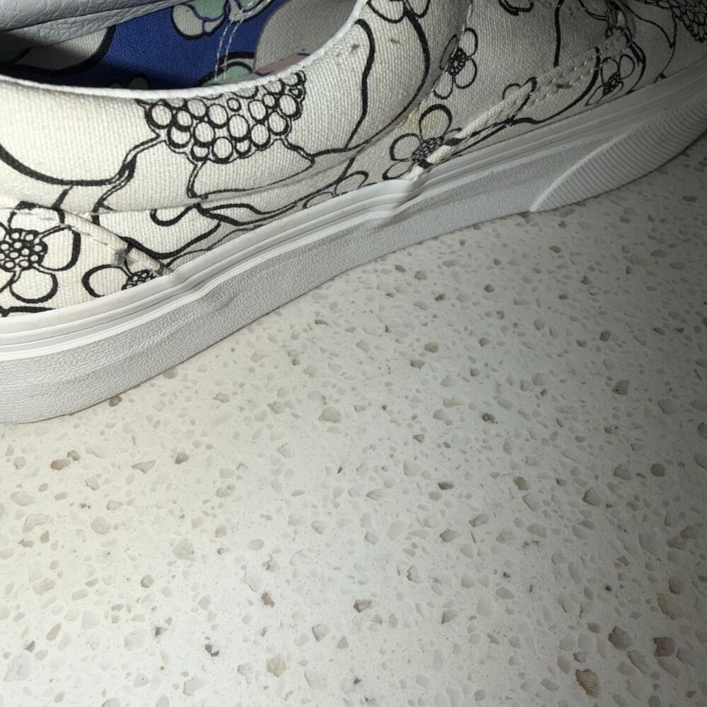 Brand New Vans Color U Floral White Shoes Canvas Womens Size 6 Create Your Color - Picture 7 of 8